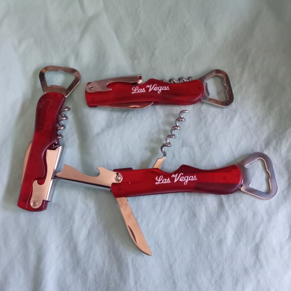 Bundle 3 Collectible Las Vegas Promo Souvenir Waiters Bartender Bar Multi Tool